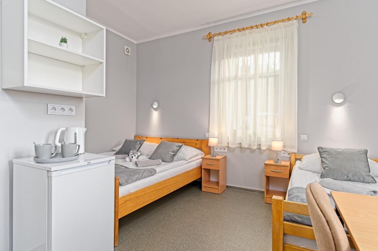 Hotel Osrodek Wojkow Kowary Kolo Karpacza Extérieur photo